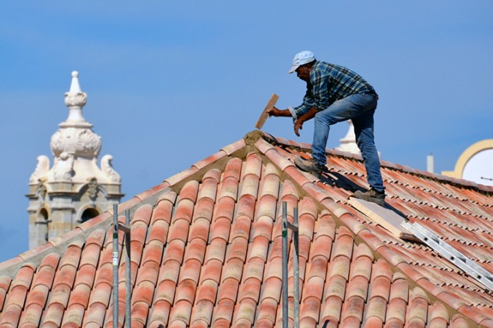 Betterments of choosing a professional roofing company