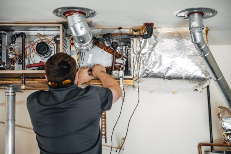 4 Signs That You Need to Repair Your Furnace